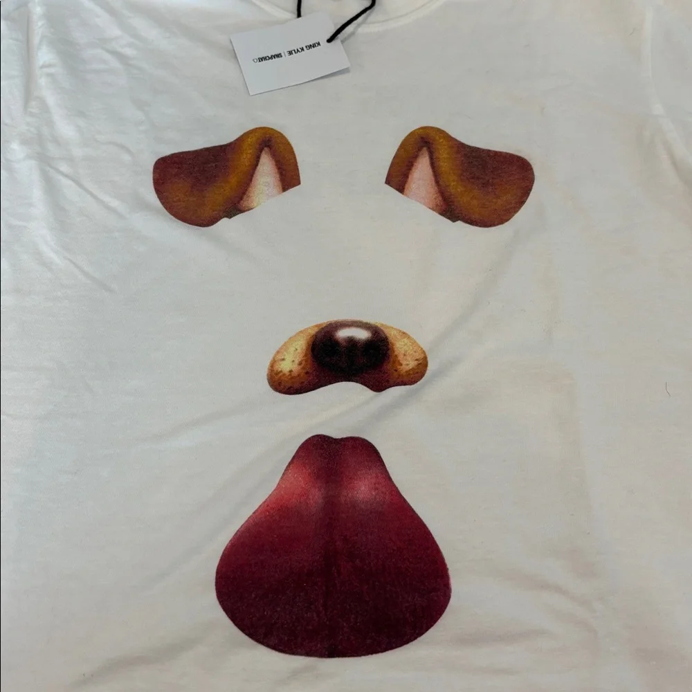 KING KYLIE Exclusive LA Pop Up Snapchat Tee & Stickers sheet